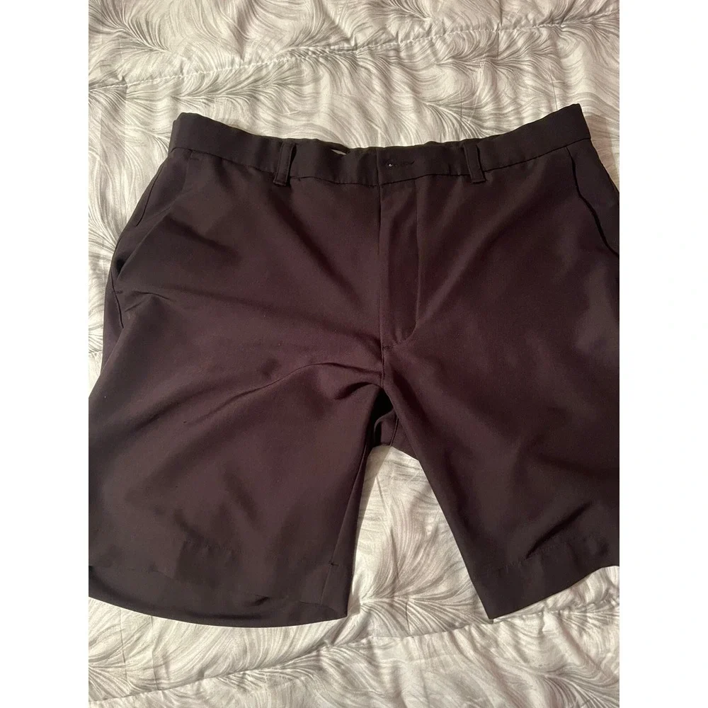 Callaway Golf Khaki Polyester Stretch Shorts Size 36 Black